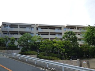 イトーピア御影山手坂　山手東館の物件外観写真